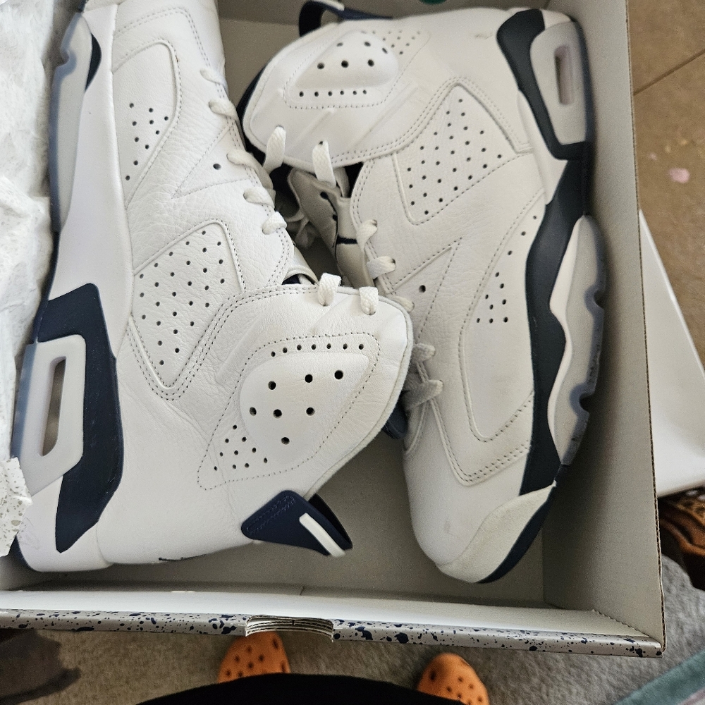 Retro 6 navy blue